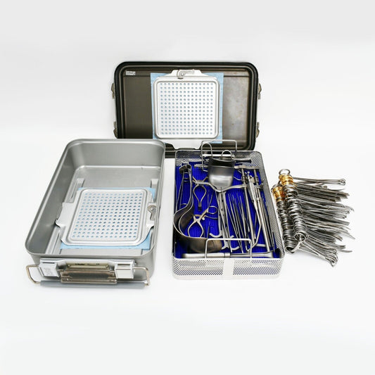 V. Mueller General Major Instrument Tray Set