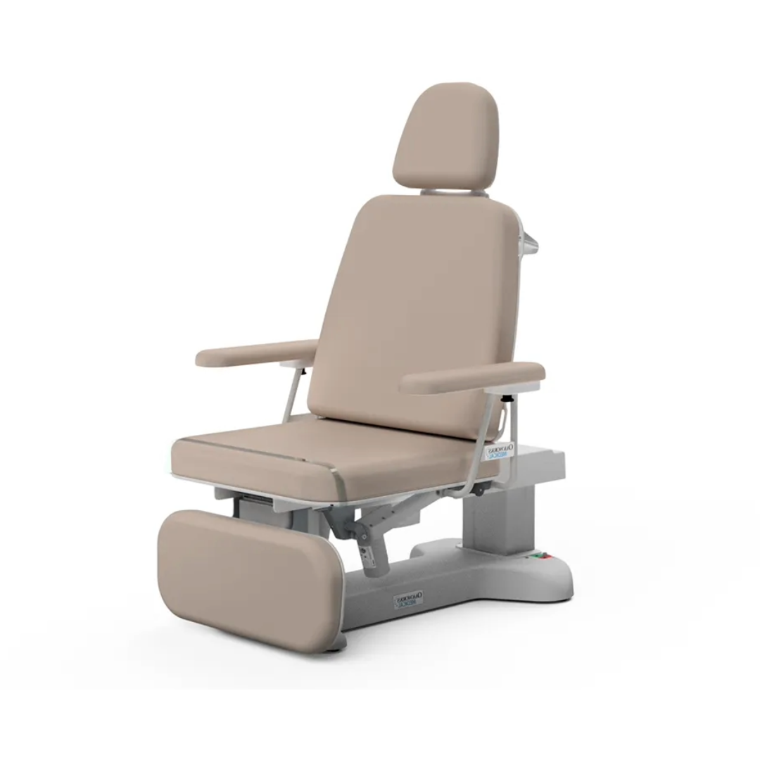 OakWorks 3050 Series Procedure Chair