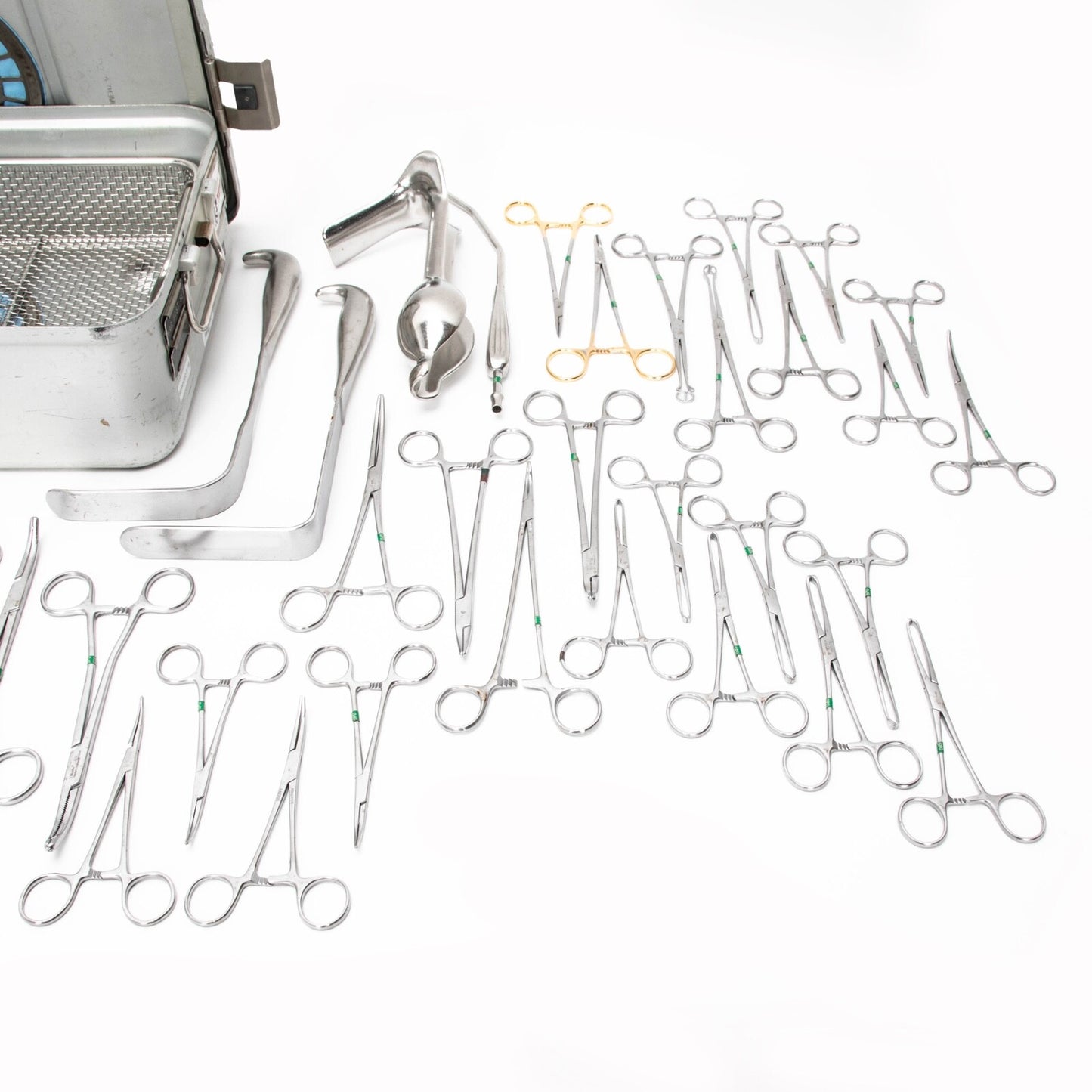 V. Mueller Vaginal Hysterectomy GYN Set SU1403001 70-6560 32-5005