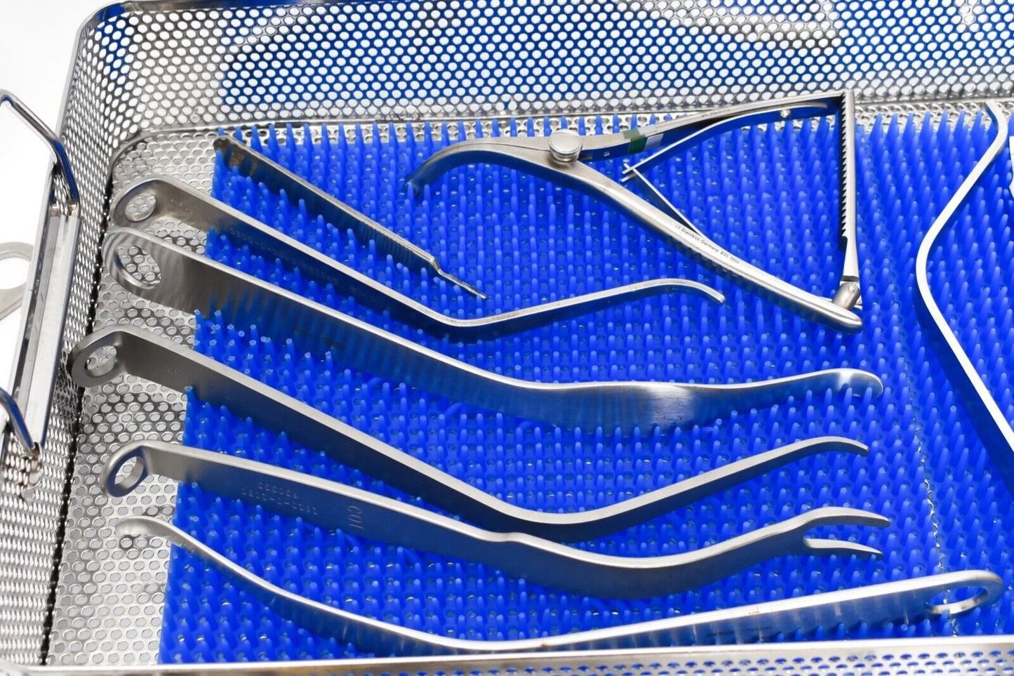 BOSS Shoulder Retractor Set 18-2005 77-0800 18-3096 77-0610 510-0003