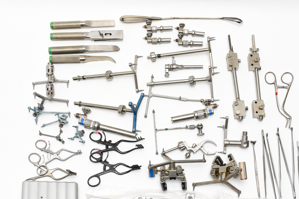 BrainLab Instrument Tray – KenMed Surgical