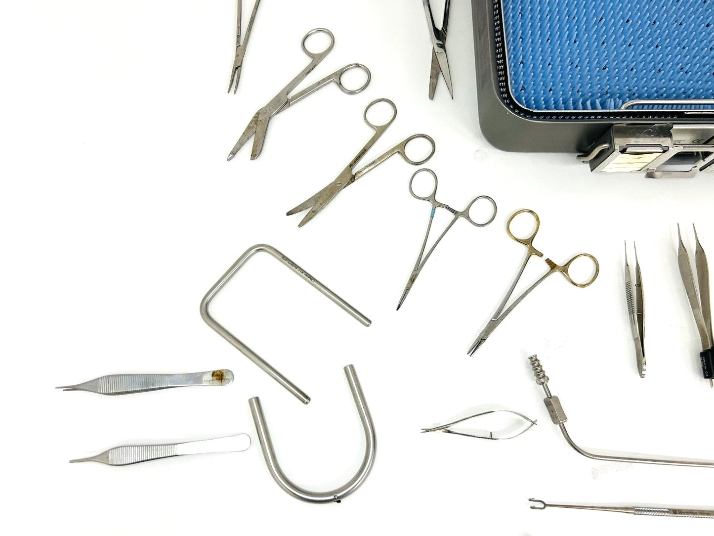 V.Mueller BOSS Ophthalmic Microsurgery Instrument Set SU2977-006