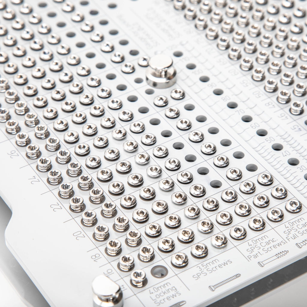 Stryker AxSOS Locking Plate System; Locking Screw 902949 371560