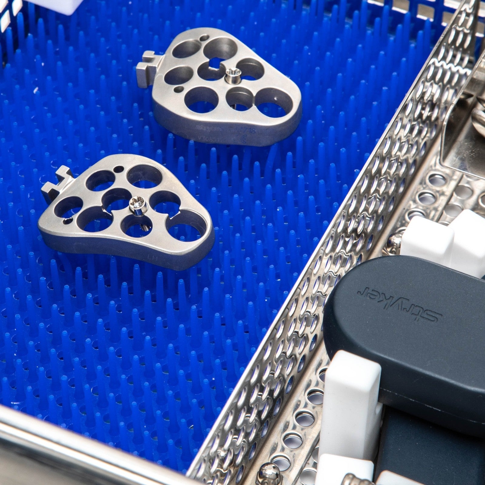 Stryker AxSOS Locking Plate System, Basic Fragment Instrument Tray 902821