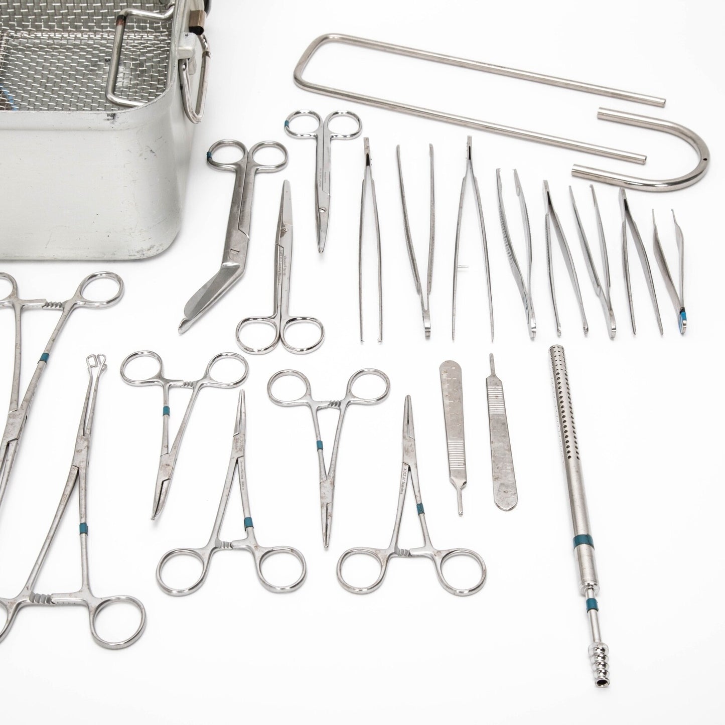 V. Muelller Aesculap O.R. Cesarean C-Section GYN Instrument Set SU2722 SU2760