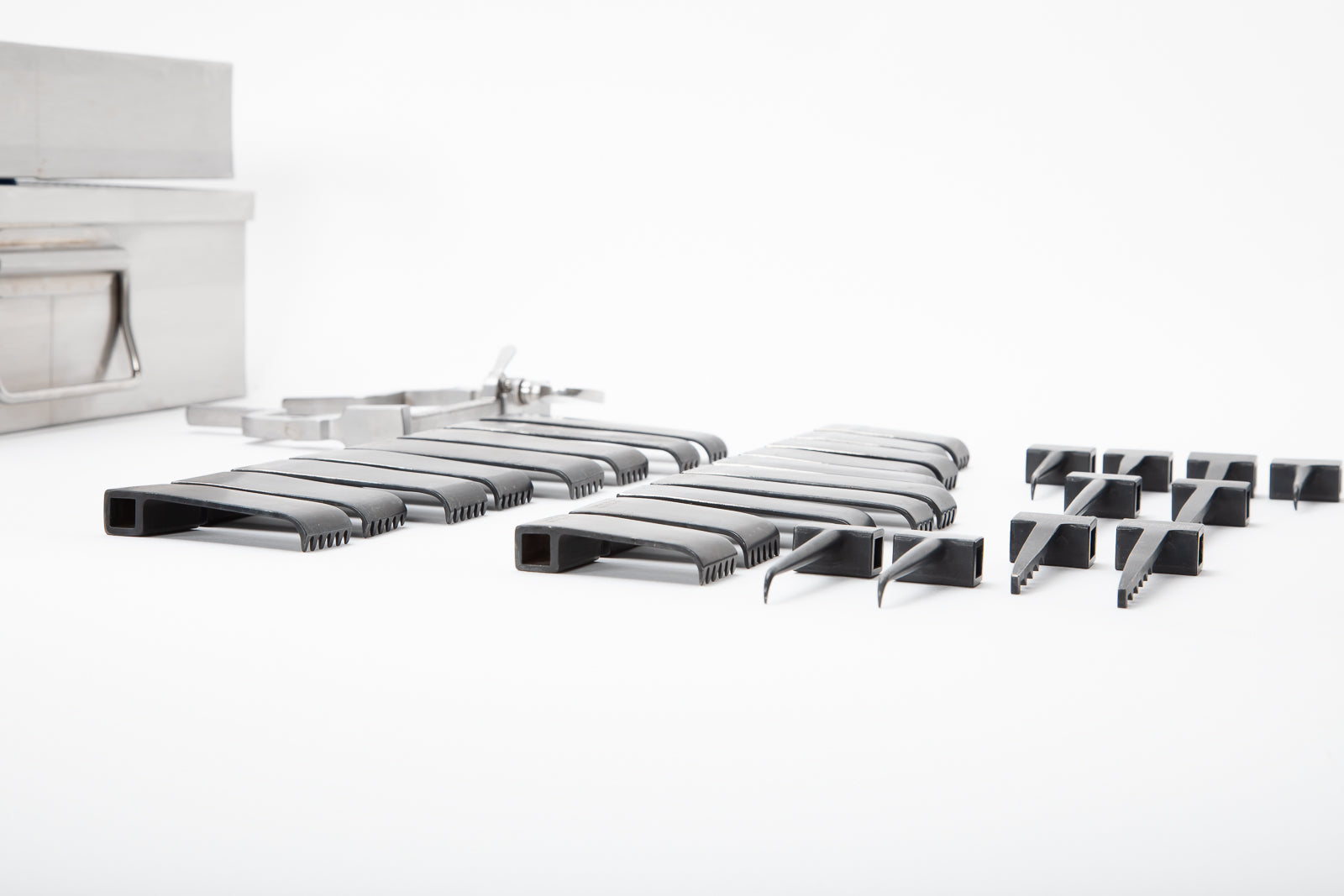 V. Mueller McCulloch Retractor Microdiscectomy Set NL9720