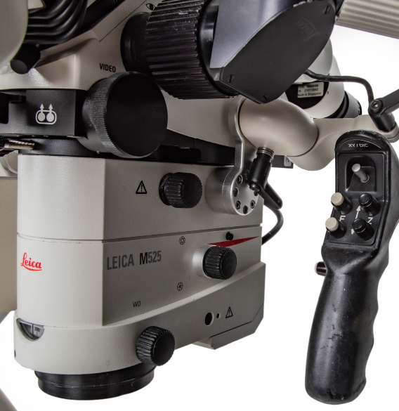 Leica M525 OH4 High-Performance Surgical Microscope System w/ Hitachi HV-D37A 3CCD Camera & Recorder