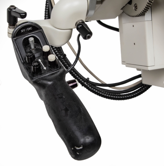 Leica M525 OH4 High-Performance Surgical Microscope System w/ Hitachi HV-D37A 3CCD Camera & Recorder