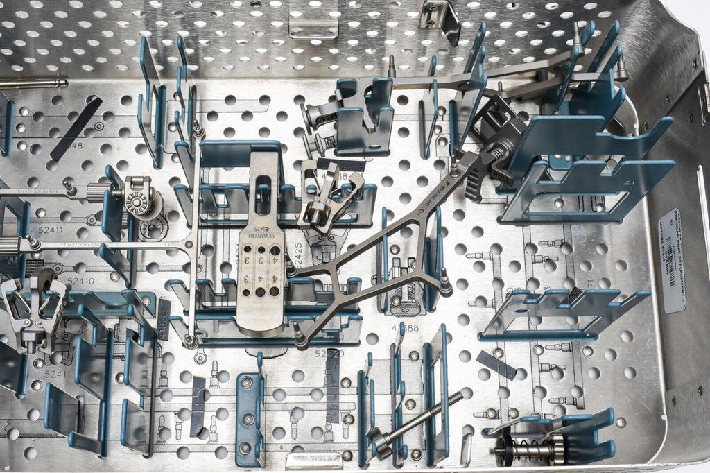 Brainlab Knee Replacement Tray 41841B 53120-01 53120-02 41838 52410A 41735 41730