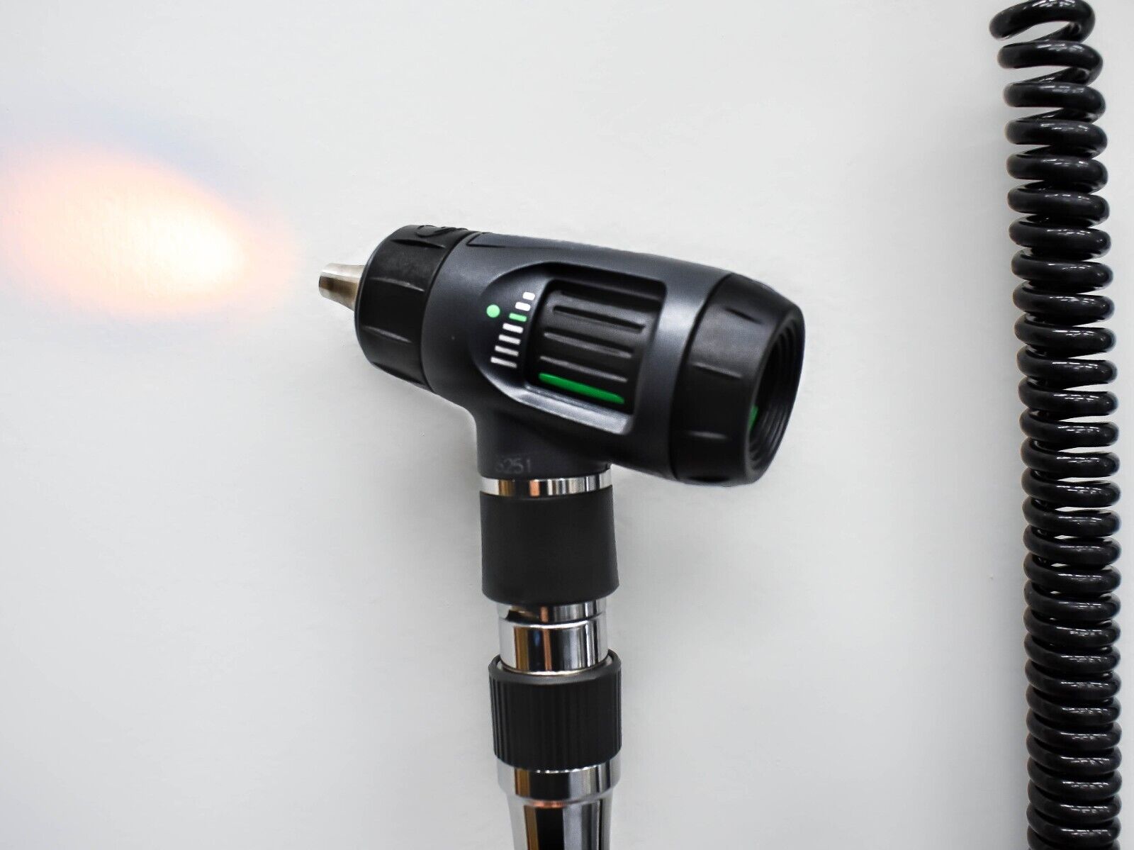 HillRom Welch Allyn 85NTVE Connex Integrated Wall System - NIBP SpO2 Temp WIFI