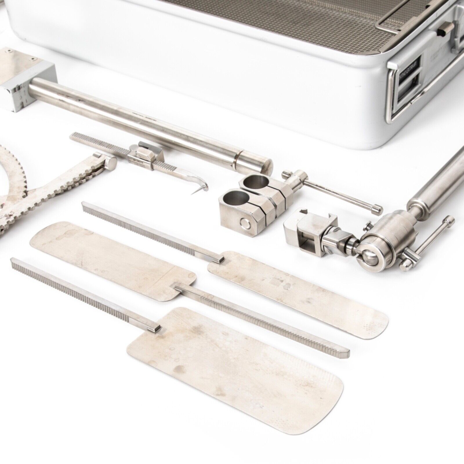 V. Mueller Bookwalter Harrington Retractor Set SU2951-39 SU2951-843 SU2951-79