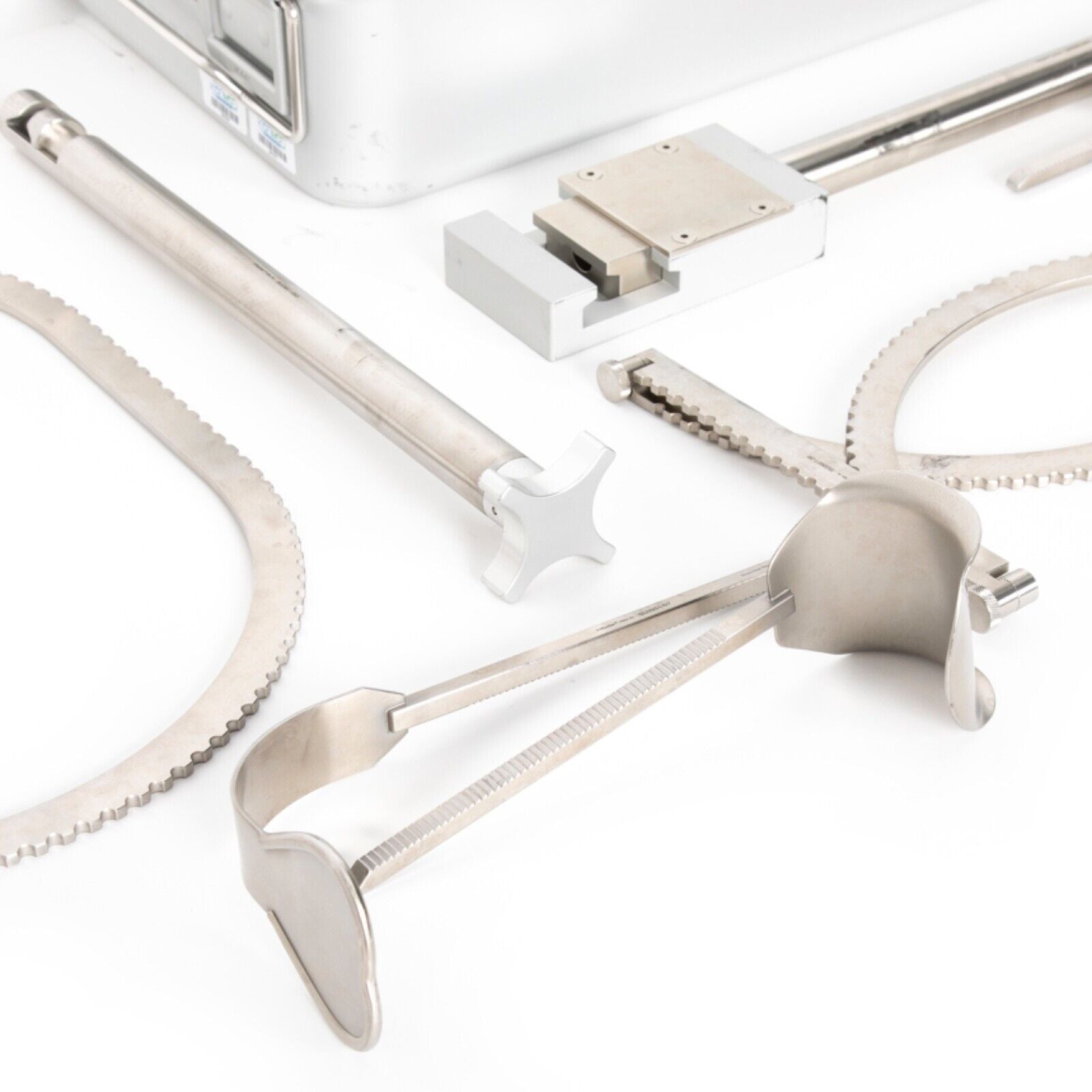 V. Mueller Bookwalter Harrington Retractor Set SU2951-39 SU2951-843 SU2951-79