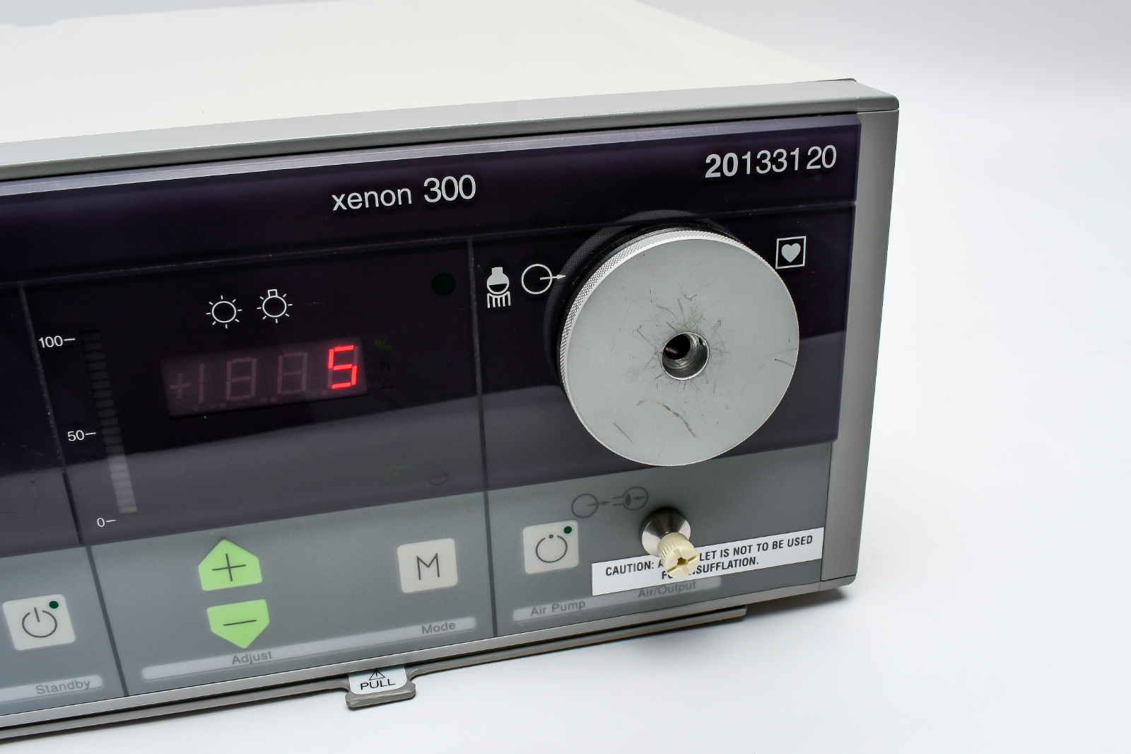 Karl Storz Xenon 300 Light Source 20133120 – KenMed Surgical Karl Storz Xenon 300 Light Source 20133120 – KenMed Surgical