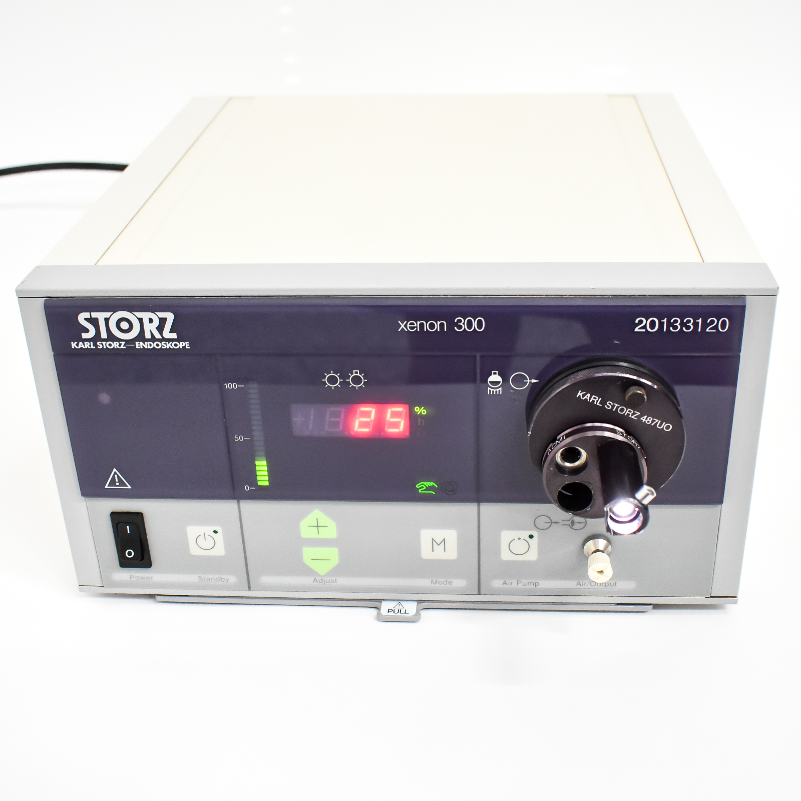 Karl Storz Xenon 300 Light Source and Turret Adaptor 20133120 Karl Storz Xenon 300 Light Source and Turret Adaptor 20133120